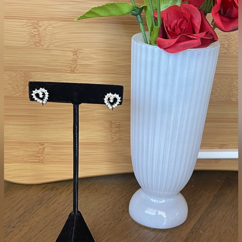 Vintage/Rhinestone Gold Heart Earrings